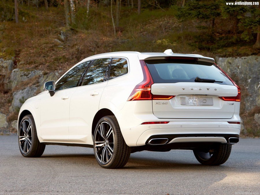 Volvo-XC60-2018-1280-22.jpg