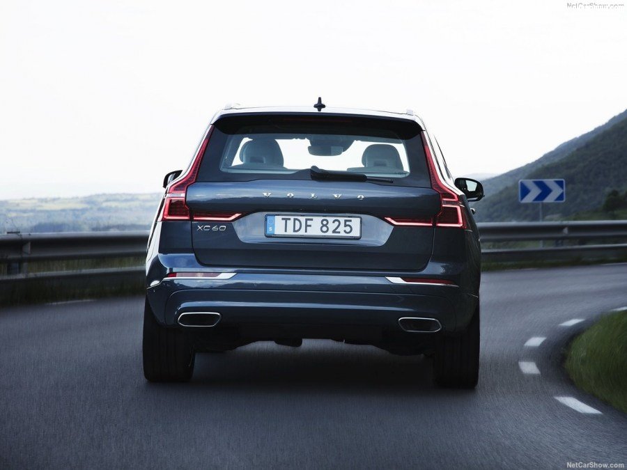 Volvo-XC60-2018-1280-3f.jpg