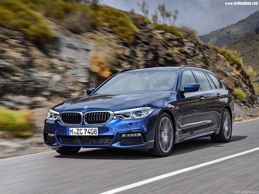 BMW-5-Series_Touring-2018-1280-13.jpg