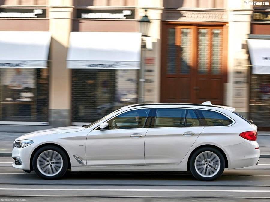 BMW-5-Series_Touring-2018-1280-3a.jpg
