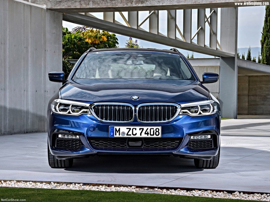 BMW-5-Series_Touring-2018-1280-5e.jpg