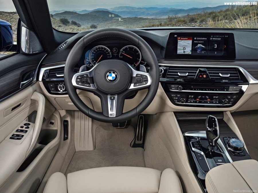 BMW-5-Series_Touring-2018-1280-65.jpg