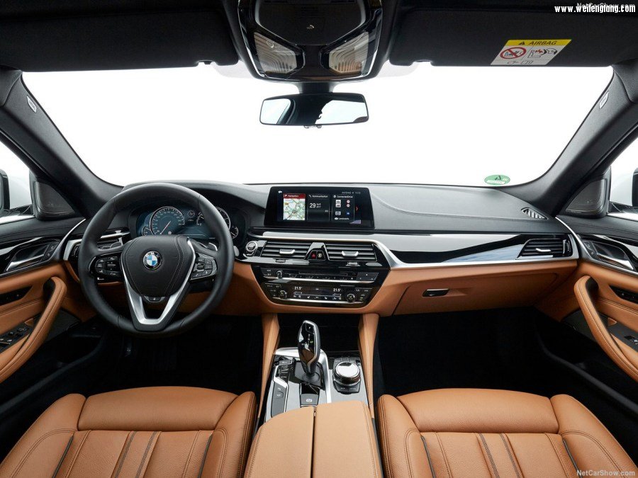 BMW-5-Series_Touring-2018-1280-69.jpg