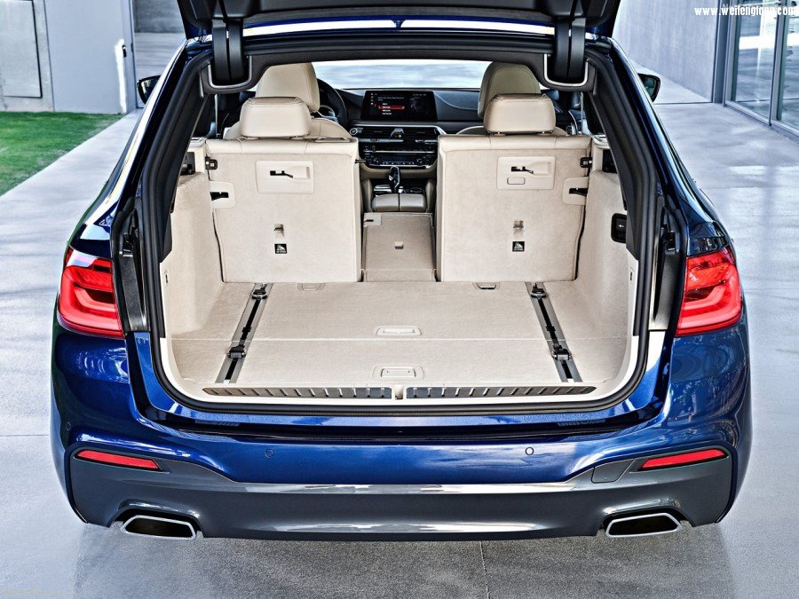 BMW-5-Series_Touring-2018-1280-92.jpg