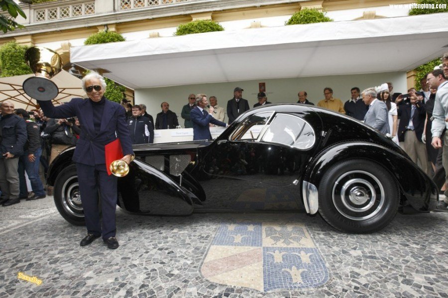 Concorso-d’Eleganza-Villa-d’Este-Ralph-Lauren-wins-with-his-Bugatti.jpg