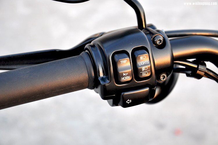 15年哈雷883N硬汉-3 (11)B.jpg