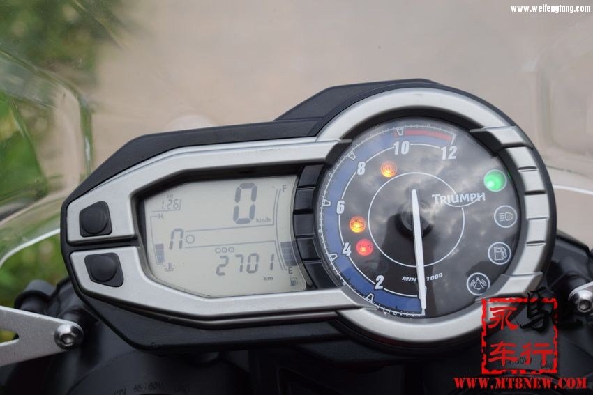 143227z6hyr4zr4rz5q6rd.jpg