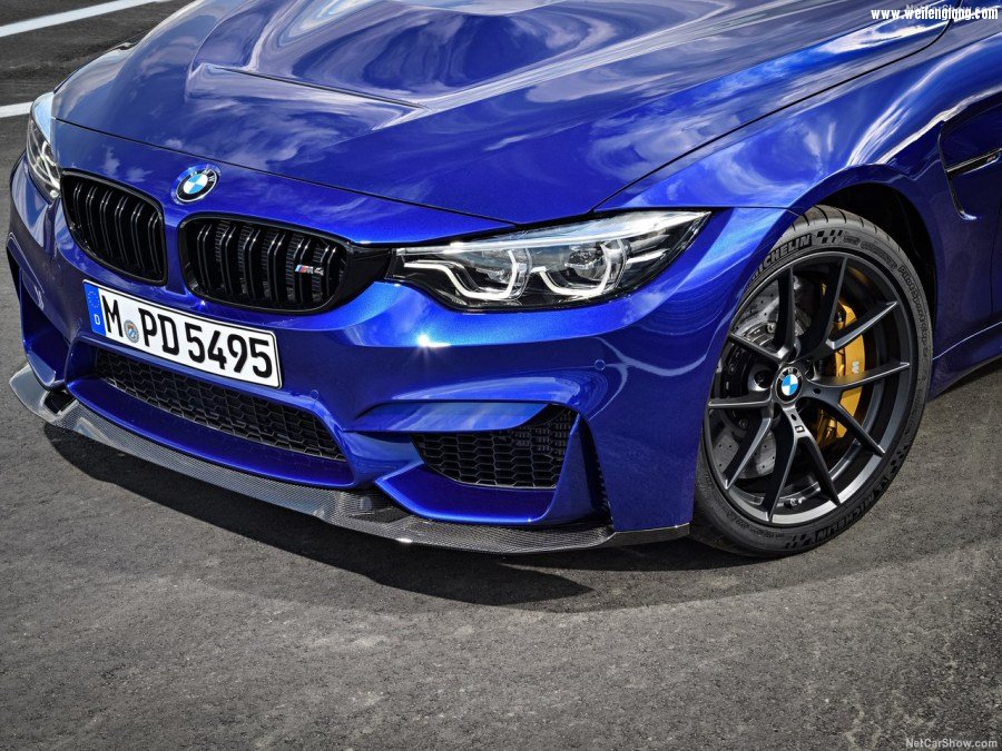 BMW-M4_CS-2018-1280-61.jpg