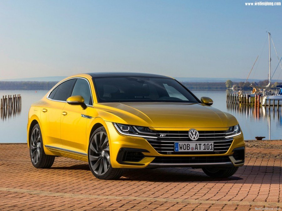Volkswagen-Arteon_R-Line-2018-1280-03.jpg