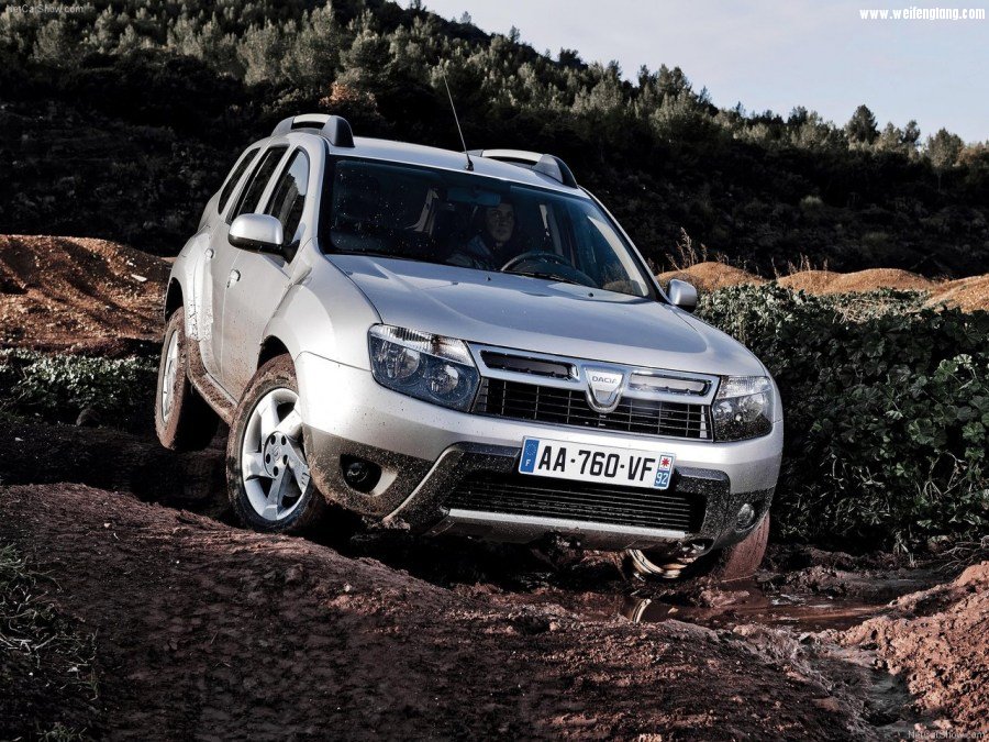 Dacia-Duster-2011-1280-02.jpg