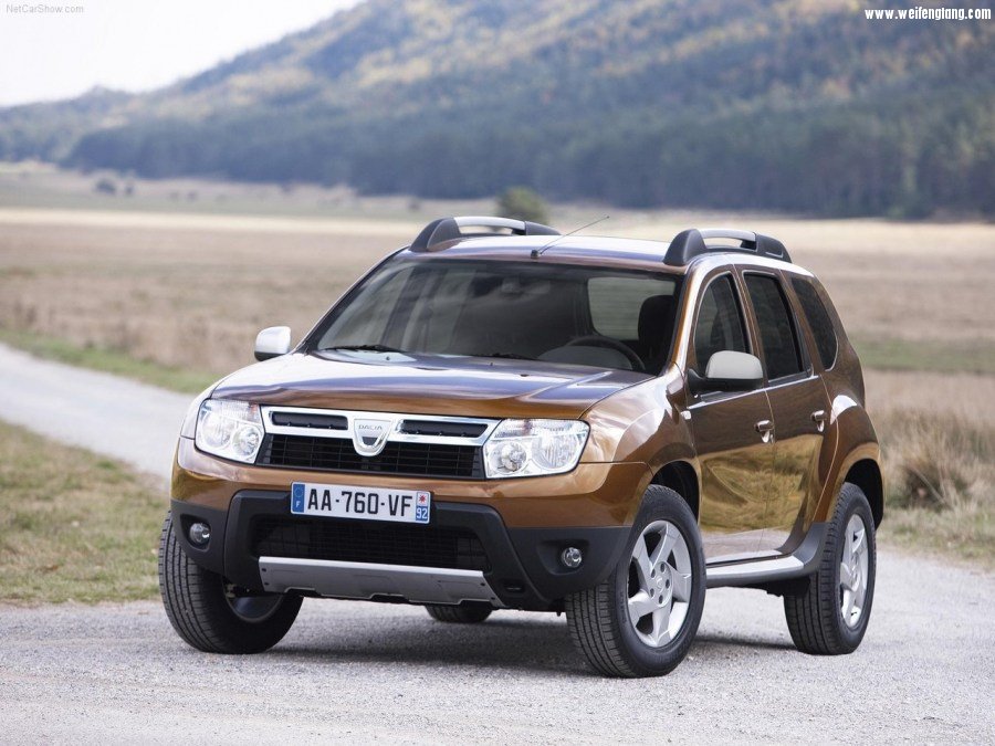 Dacia-Duster-2011-1280-0a.jpg