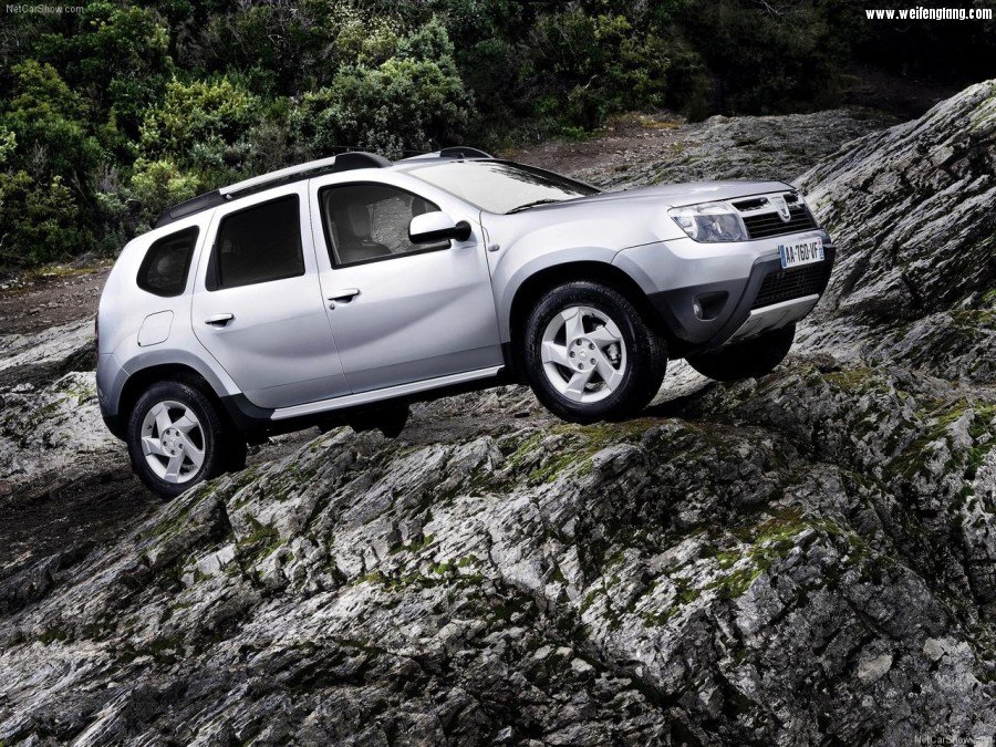 Dacia-Duster-2011-1280-18.jpg