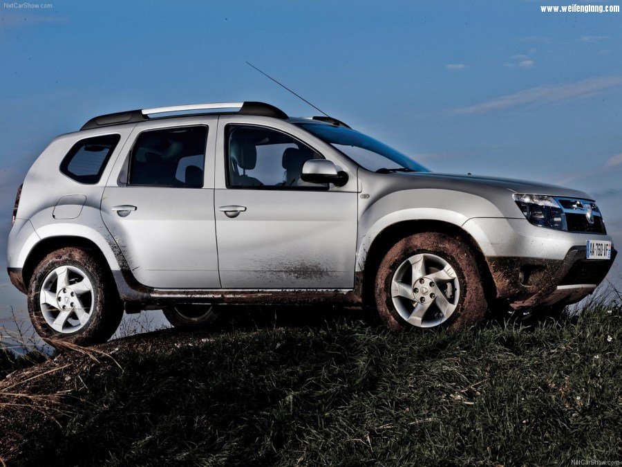 Dacia-Duster-2011-1280-2b.jpg