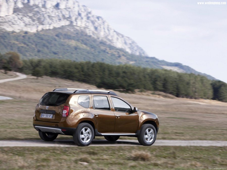 Dacia-Duster-2011-1280-32.jpg