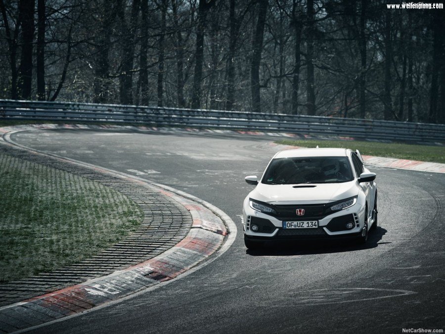 Honda-Civic_Type_R-2018-1280-33.jpg