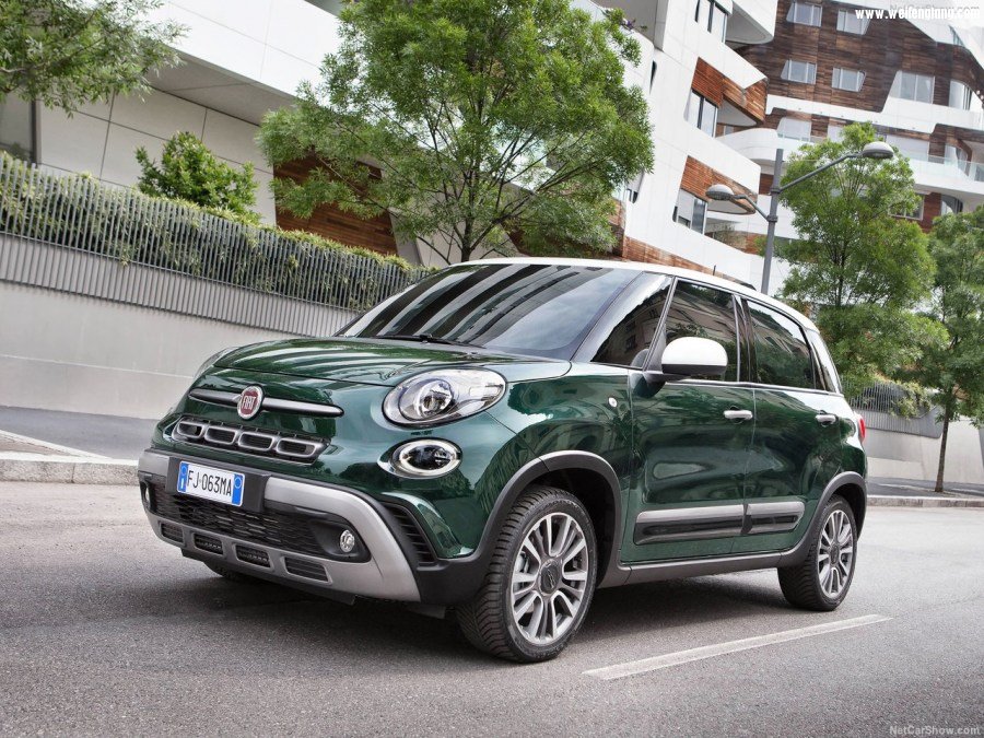 Fiat-500L_Cross-2018-1280-05.jpg