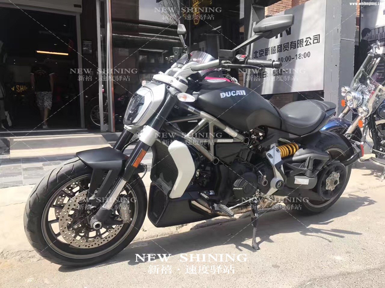 杜卡迪Xdiavel 1.jpg