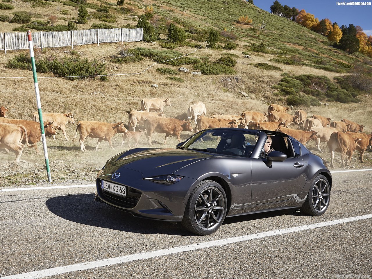 Mazda-MX-5_RF-2017-1280-17.jpg