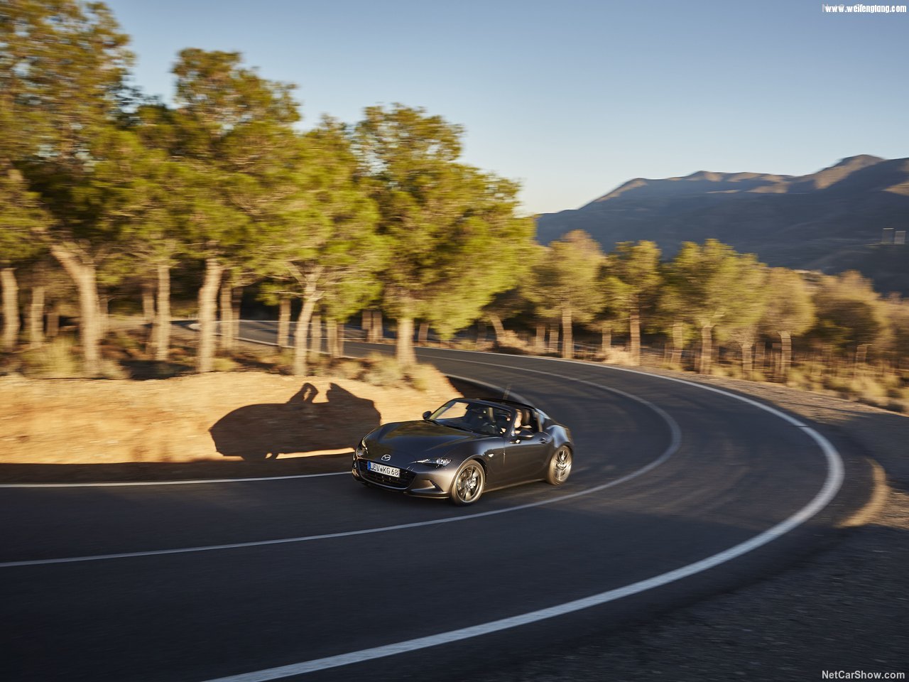 Mazda-MX-5_RF-2017-1280-2b.jpg