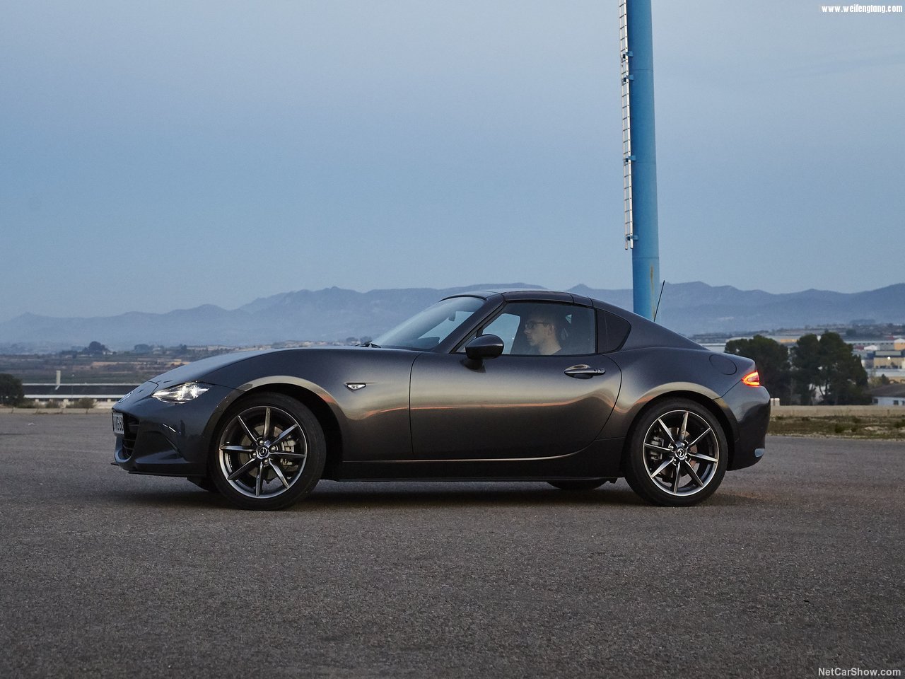 Mazda-MX-5_RF-2017-1280-45.jpg