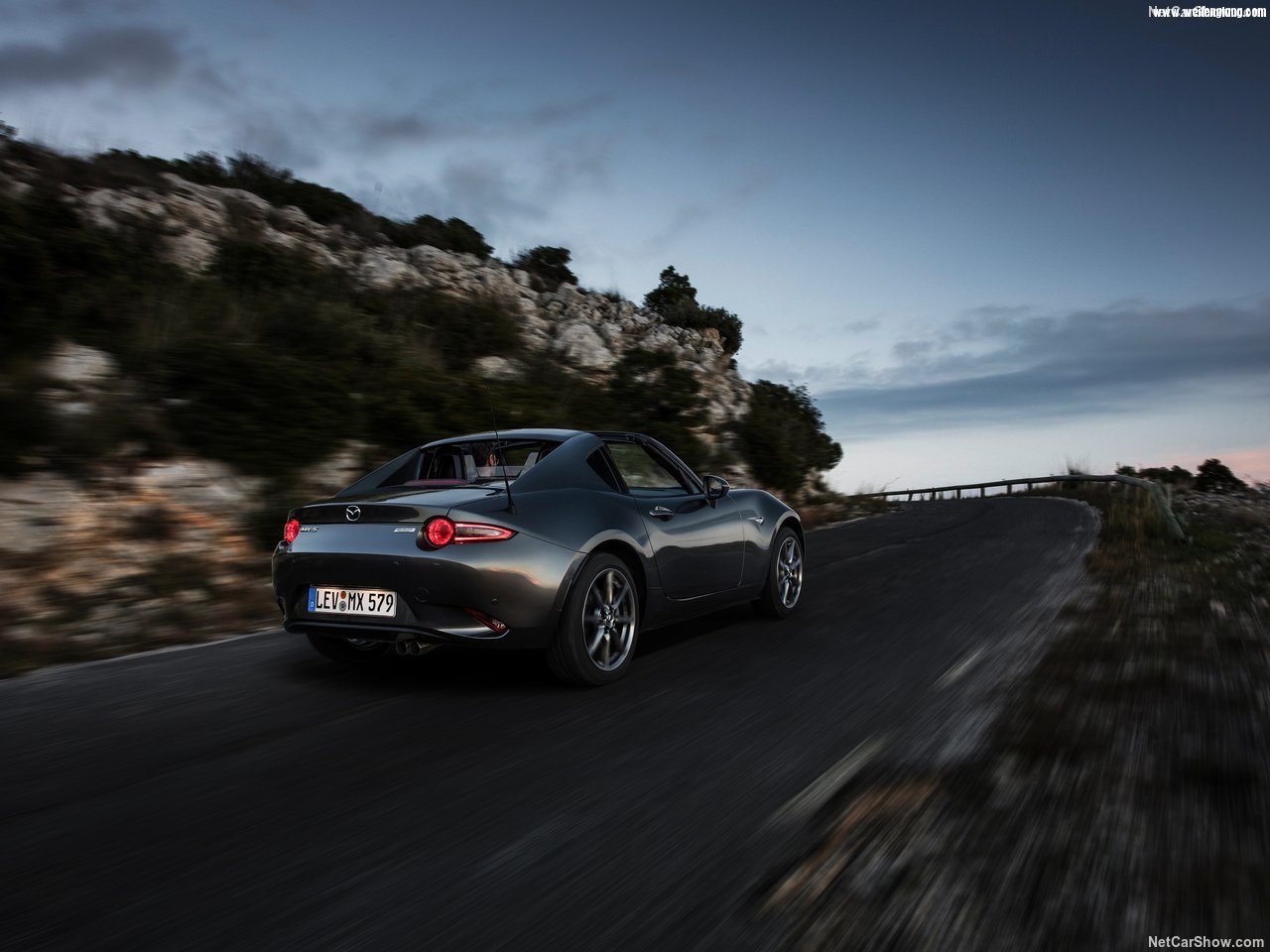 Mazda-MX-5_RF-2017-1280-6f.jpg