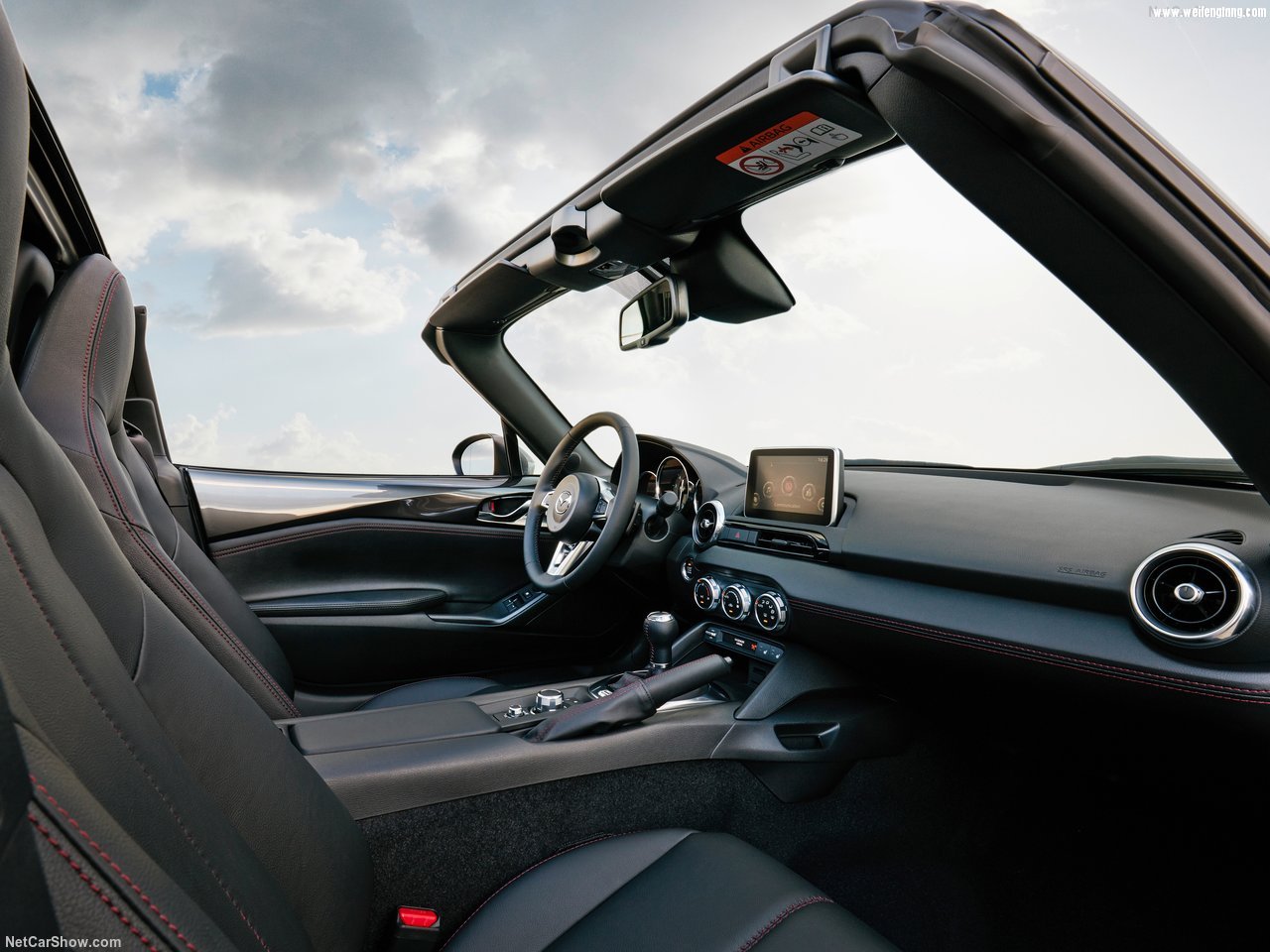 Mazda-MX-5_RF-2017-1280-9b.jpg