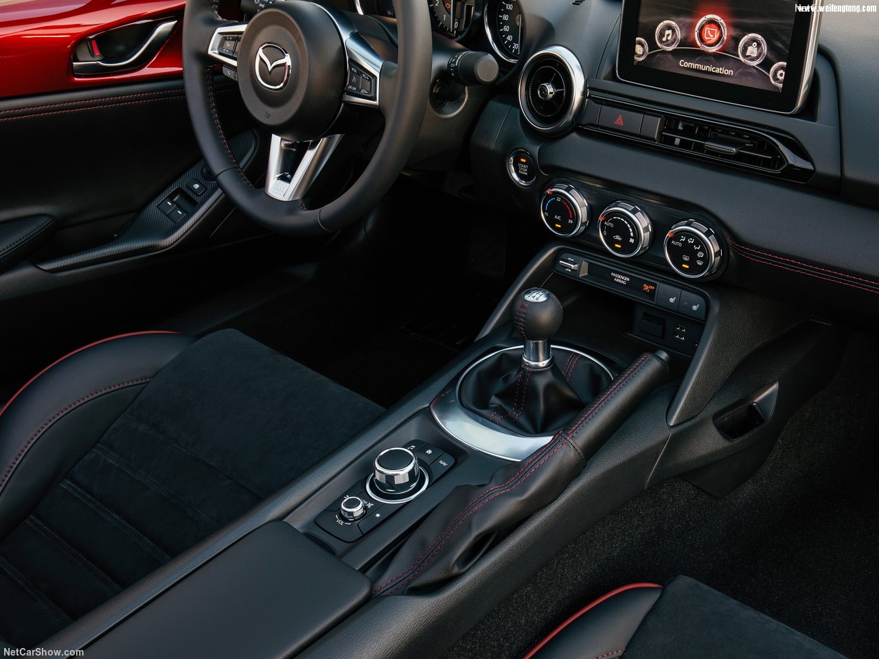 Mazda-MX-5_RF-2017-1280-a4.jpg