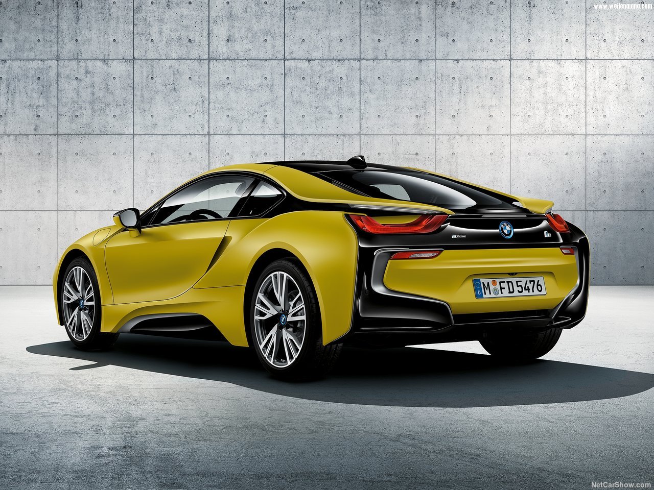 BMW-i8_Protonic_Frozen_Yellow-2018-1280-08.jpg