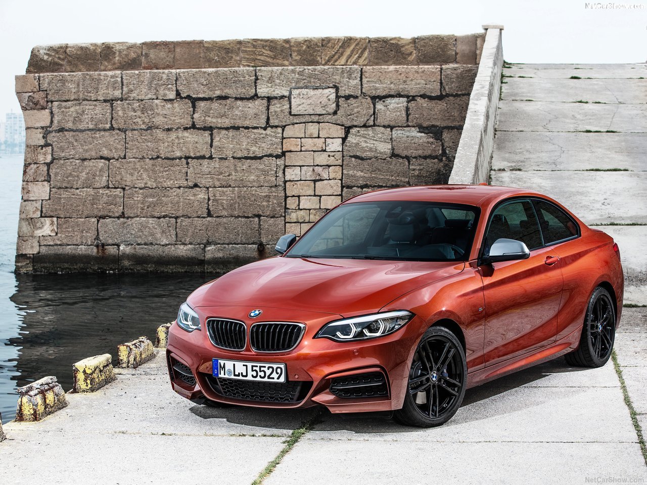 BMW-M240i_Coupe-2018-1280-01.jpg