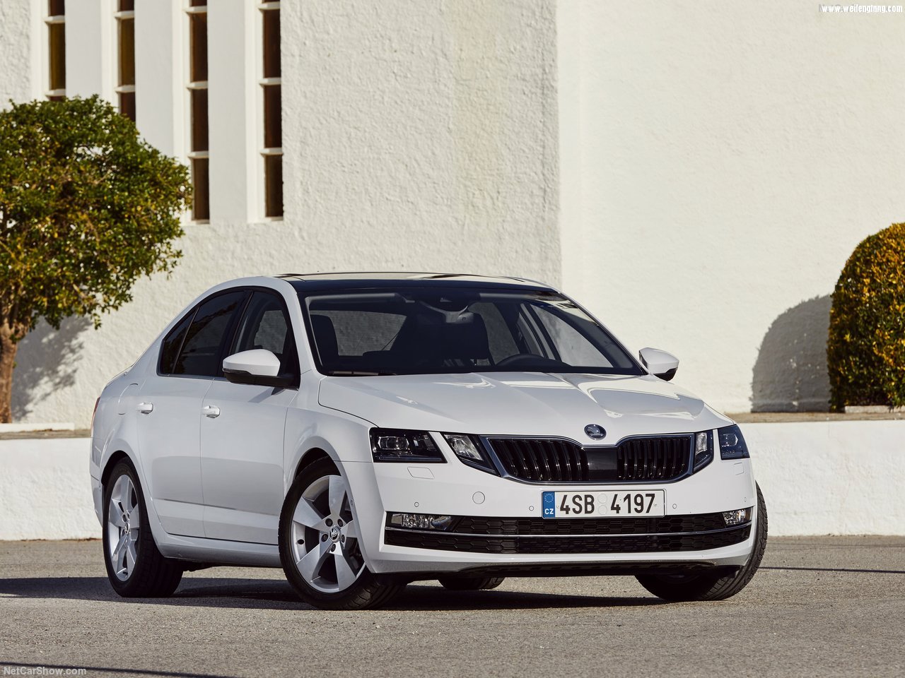 Skoda-Octavia-2017-1280-04.jpg