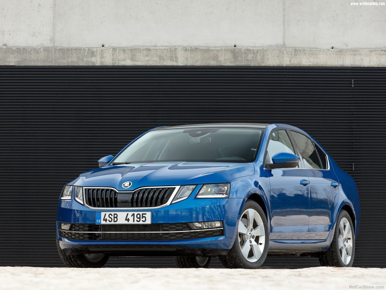 Skoda-Octavia-2017-1280-08.jpg