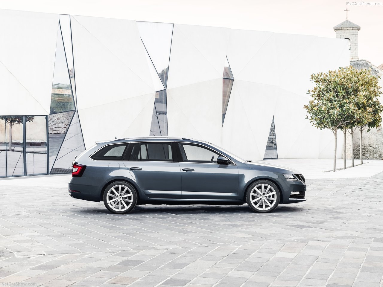 Skoda-Octavia_Combi-2017-1280-0f.jpg