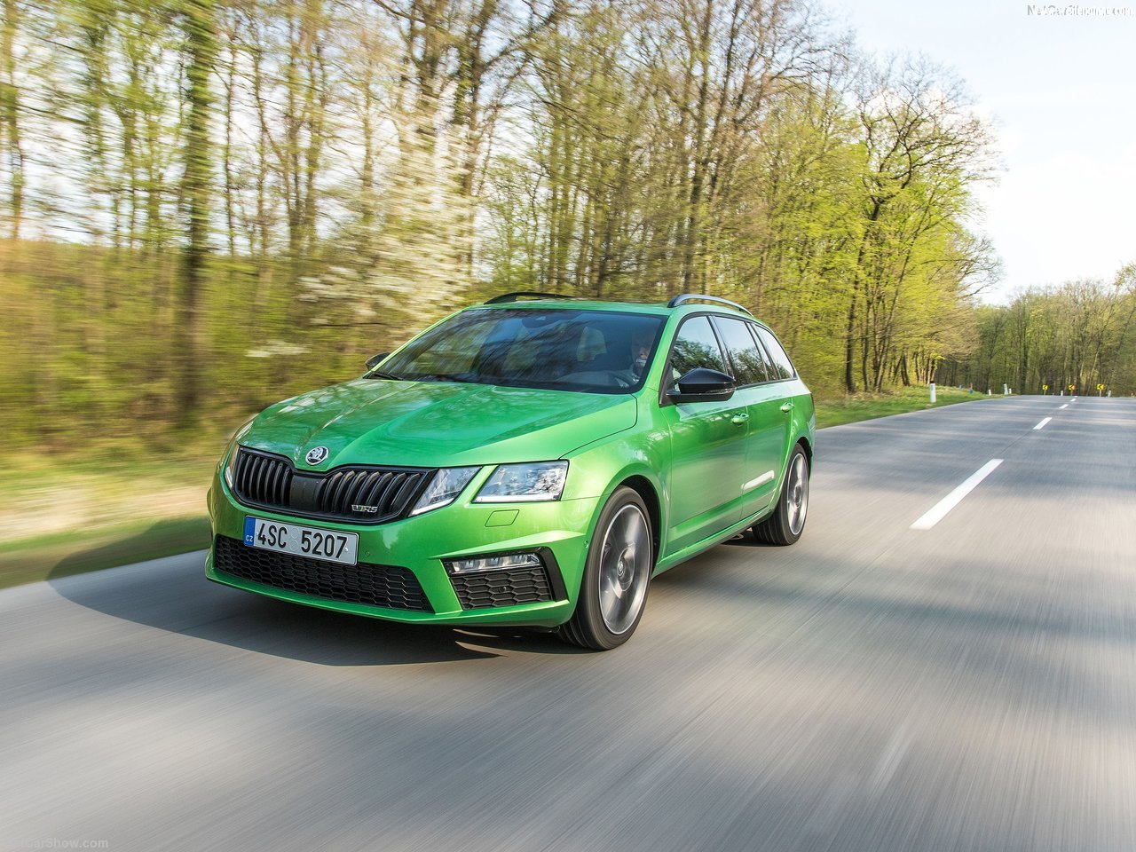 Skoda-Octavia_Combi_RS-2017-1280-0d.jpg