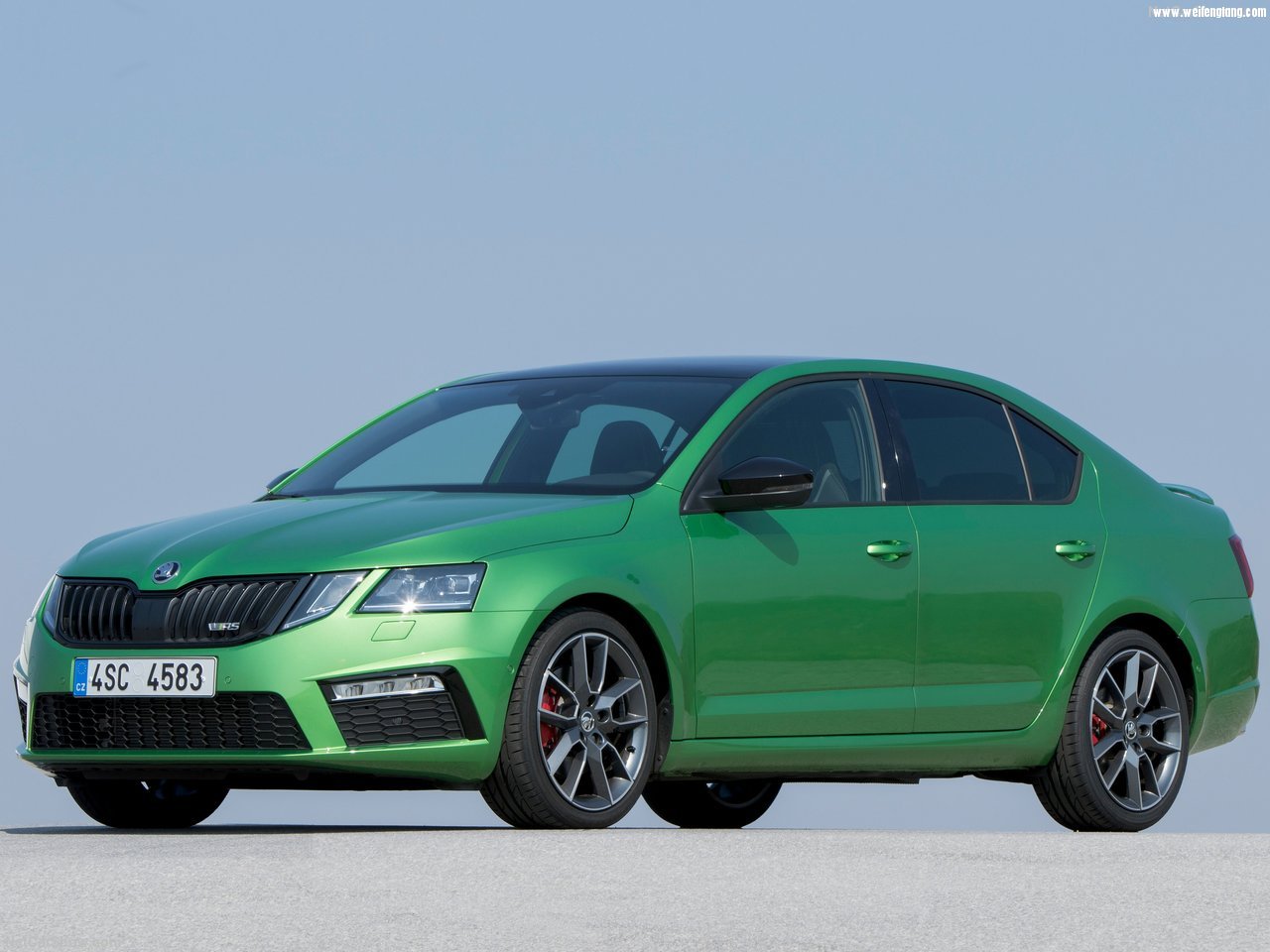 Skoda-Octavia_RS-2017-1280-03.jpg