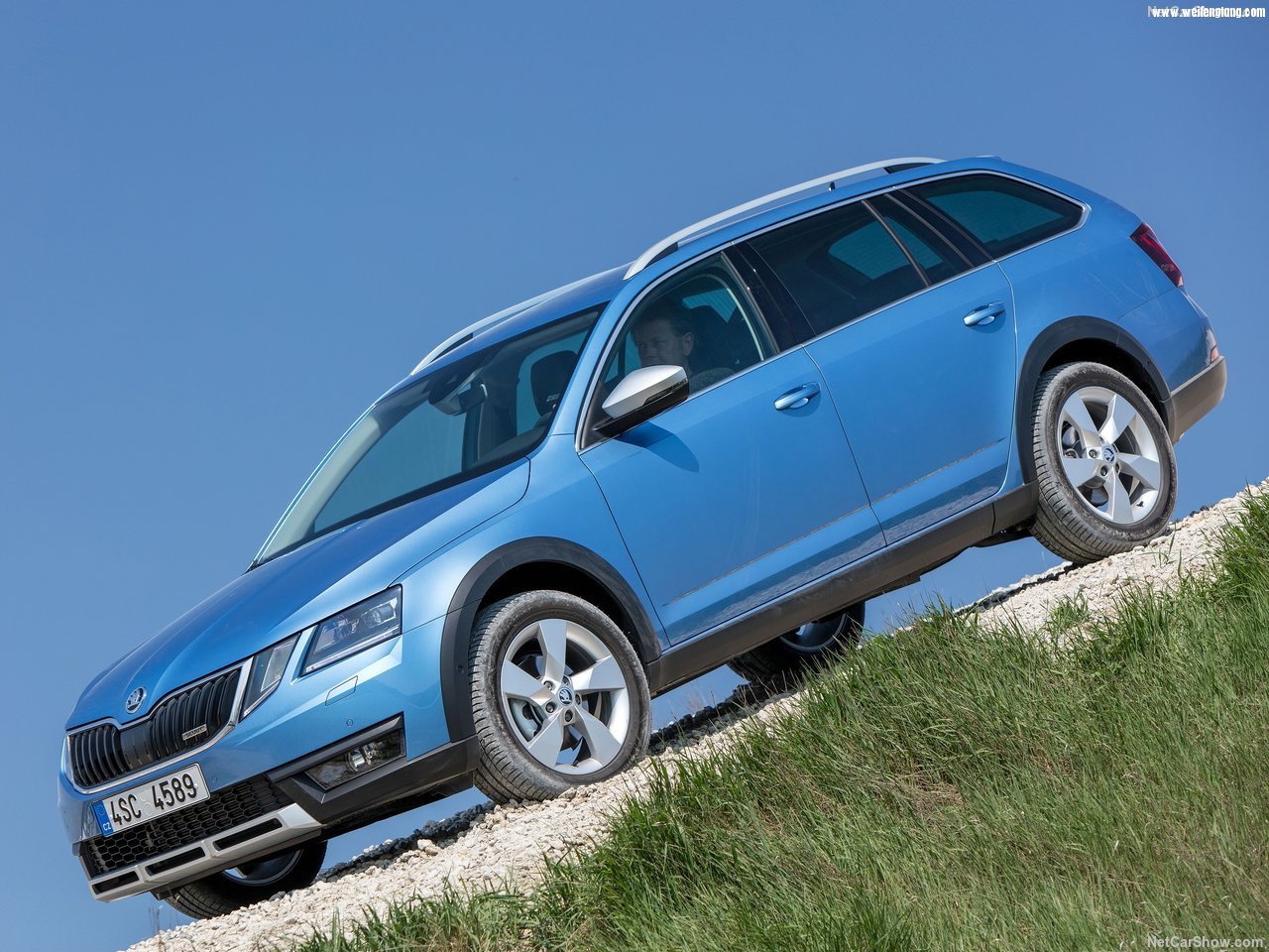 Skoda-Octavia_Scout-2017-1280-06.jpg