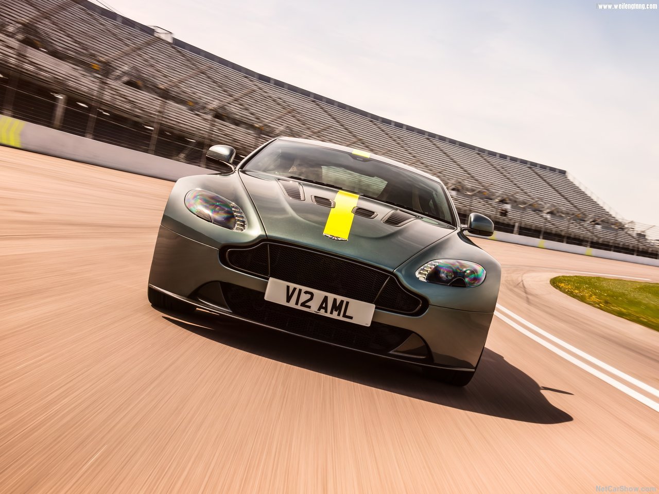 Aston_Martin-Vantage_AMR-2018-1280-0c.jpg