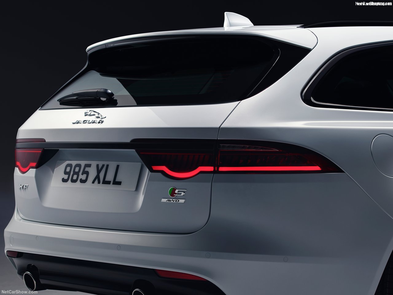 Jaguar-XF_Sportbrake-2018-1280-43.jpg