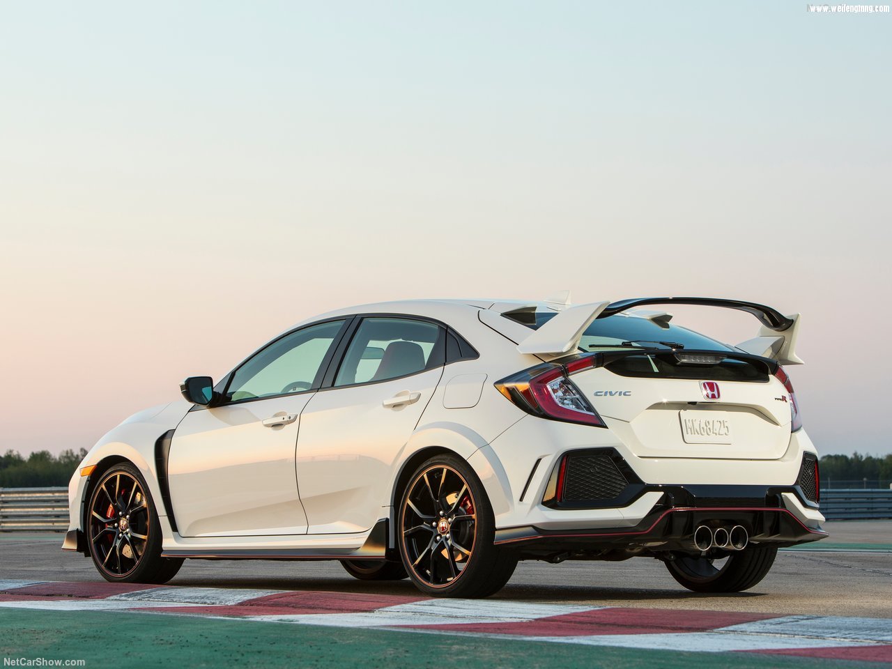 Honda-Civic_Type_R_US-Version-2017-1280-34.jpg