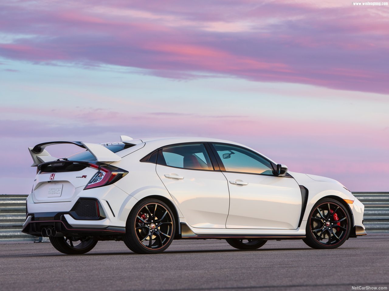 Honda-Civic_Type_R_US-Version-2017-1280-35.jpg