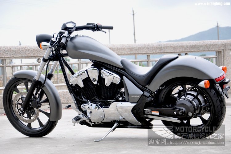 16年本田怒VT1300CX (5)改.jpg