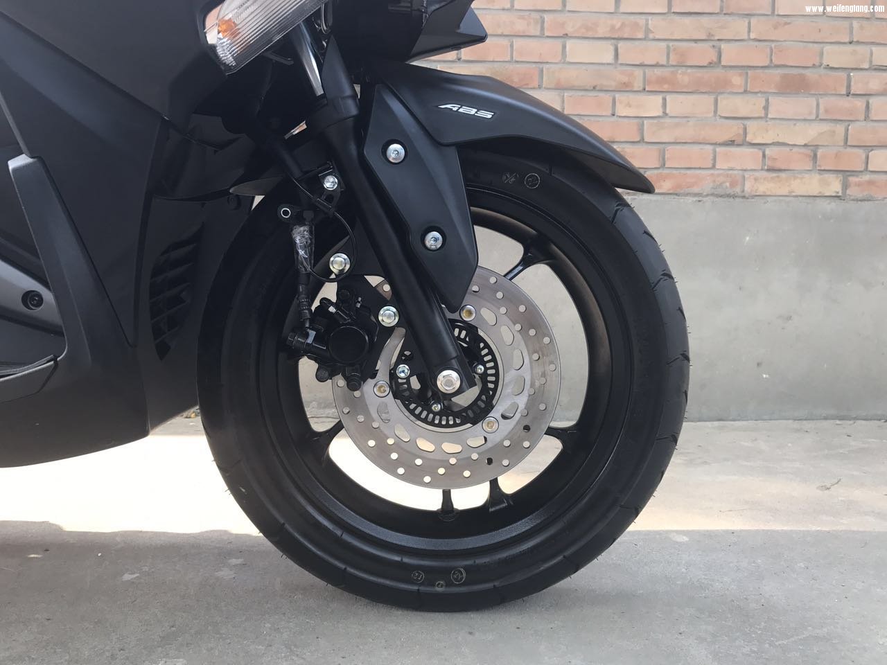 2017年6月18日更新 NVX155 磨砂黑 25.jpg