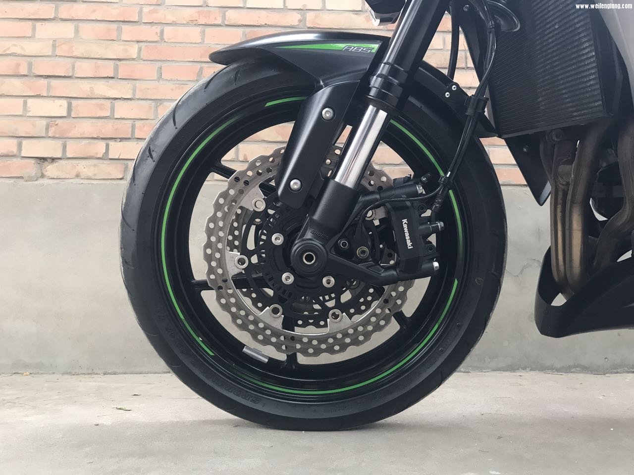 2017年6月18日更新 川崎Z1000 16款3.jpg