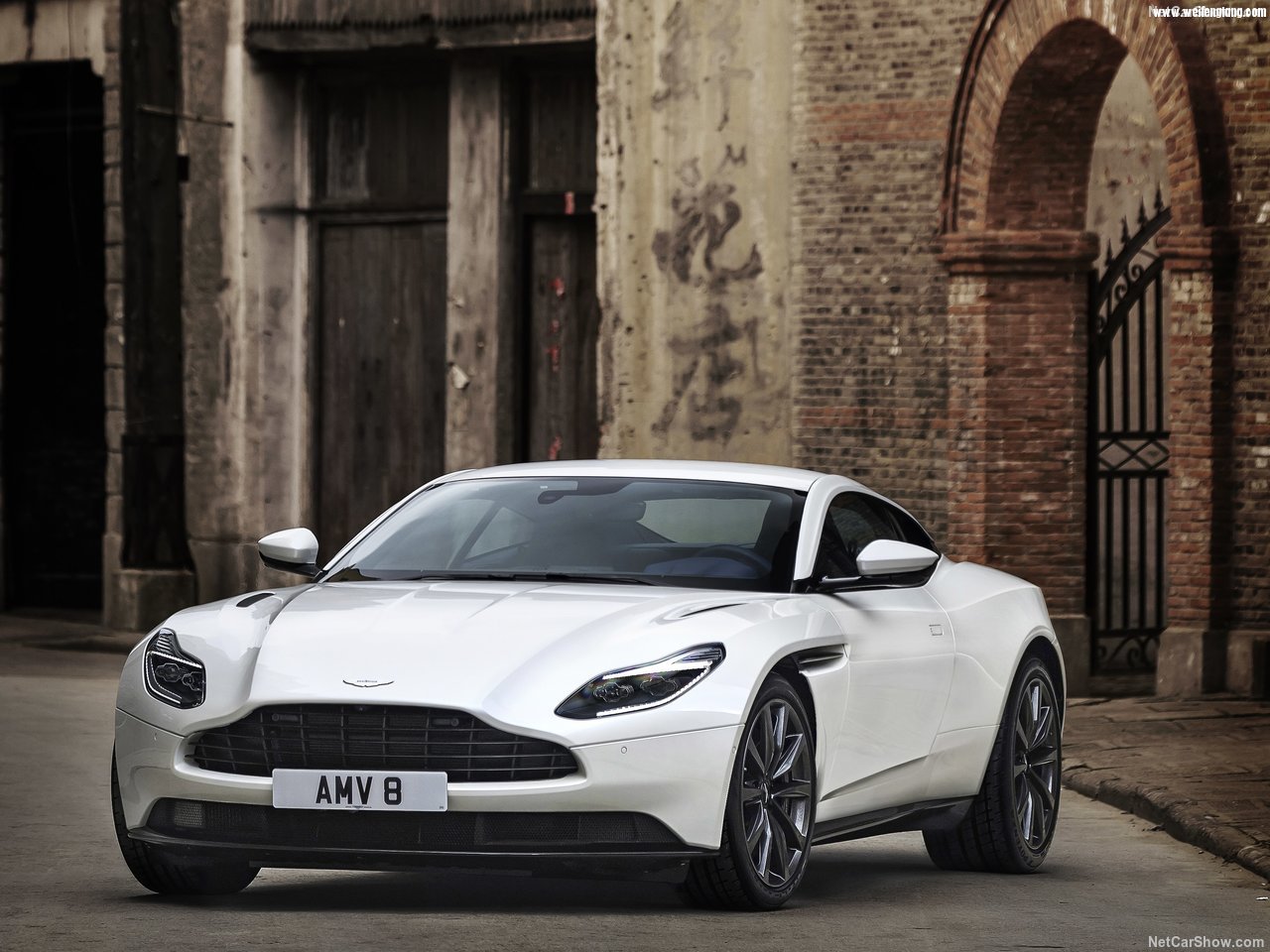 Aston_Martin-DB11_V8-2018-1280-01.jpg