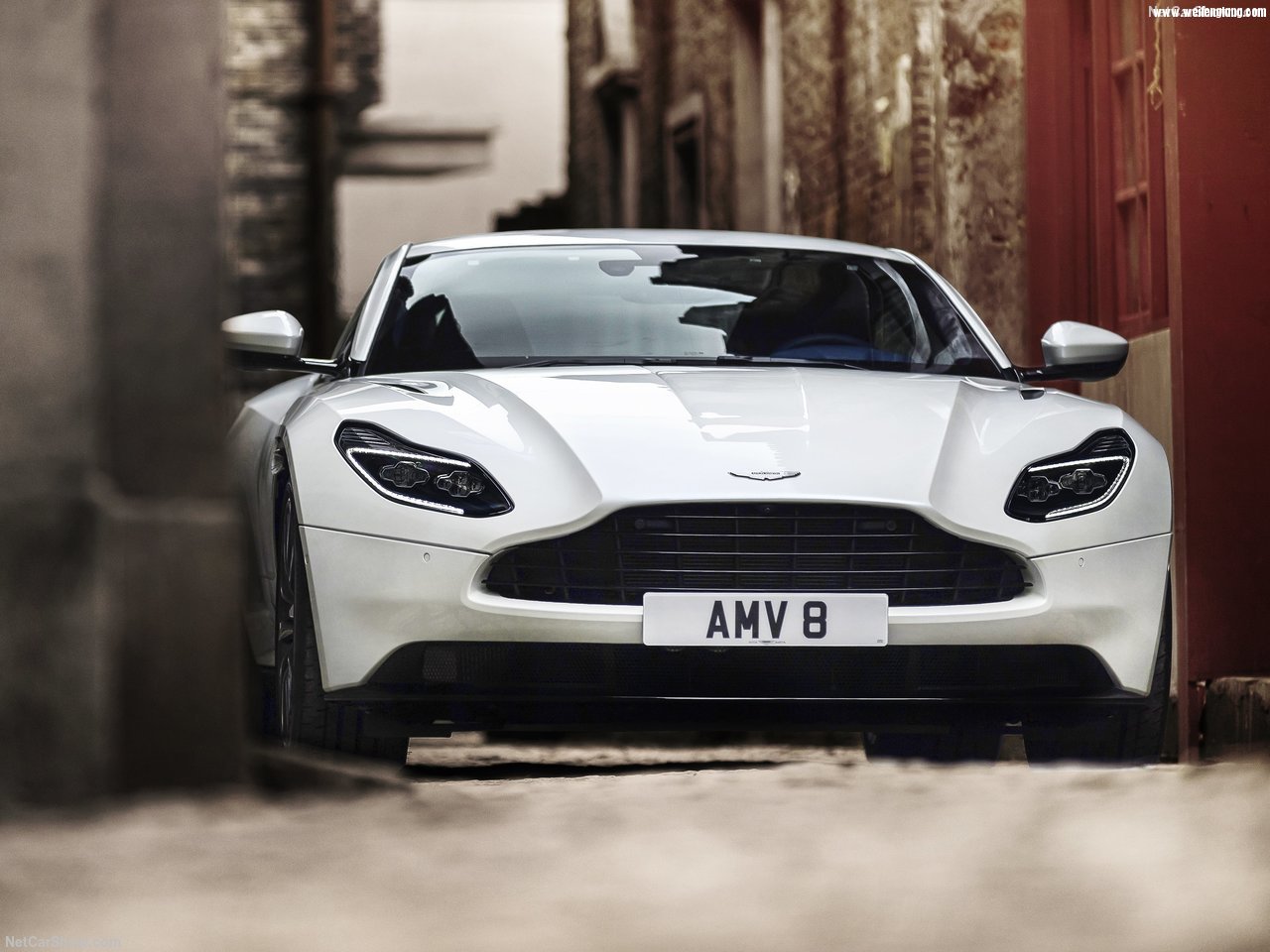 Aston_Martin-DB11_V8-2018-1280-07.jpg