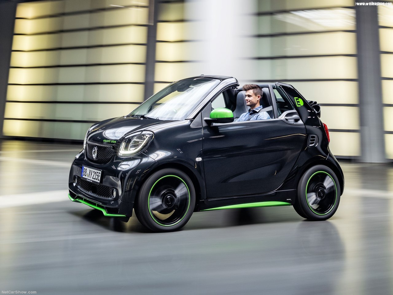 Smart-fortwo_Cabrio_electric_drive-2017-1280-14.jpg