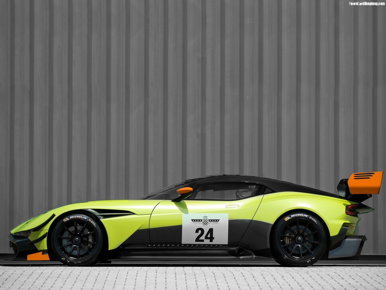 Aston_Martin-Vulcan_AMR_Pro-2018-1280-06.jpg
