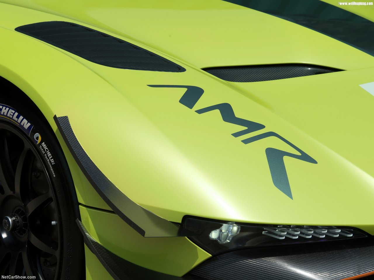 Aston_Martin-Vulcan_AMR_Pro-2018-1280-0d.jpg
