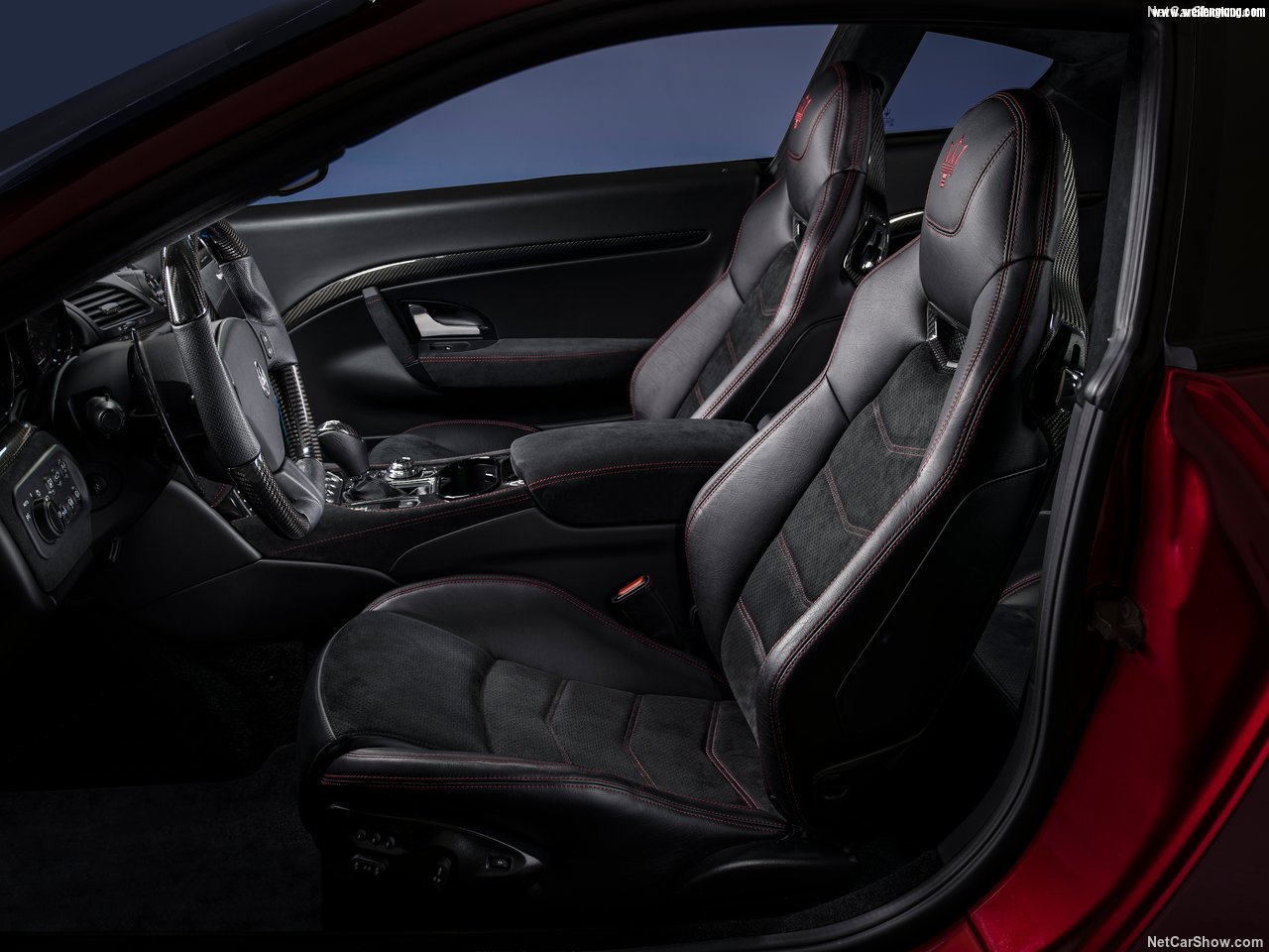 Maserati-GranTurismo-2018-1280-0d.jpg