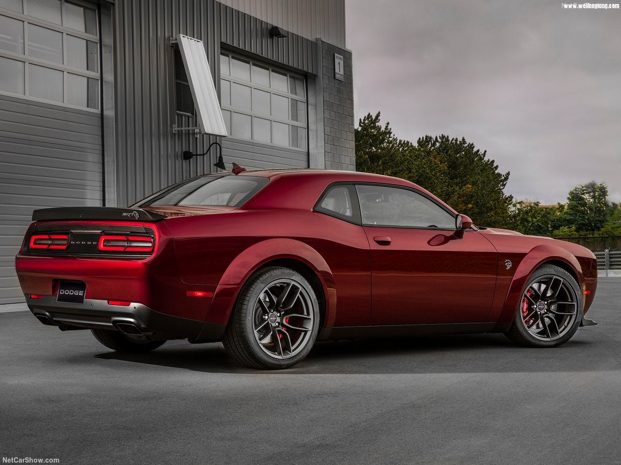 Dodge-Challenger_SRT_Hellcat_Widebody-2018-1280-0a.jpg