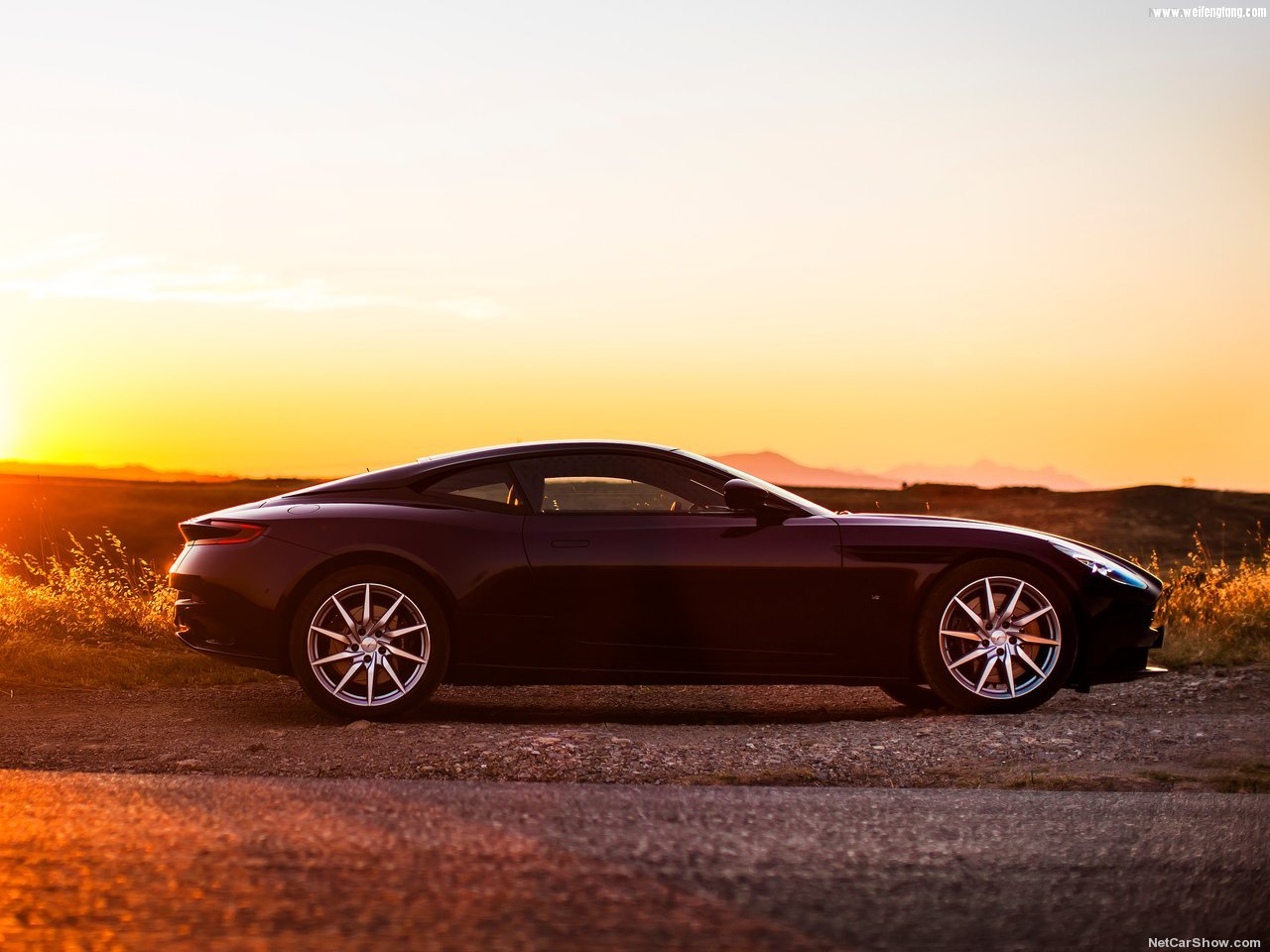 Aston_Martin-DB11-2017-1280-4b.jpg